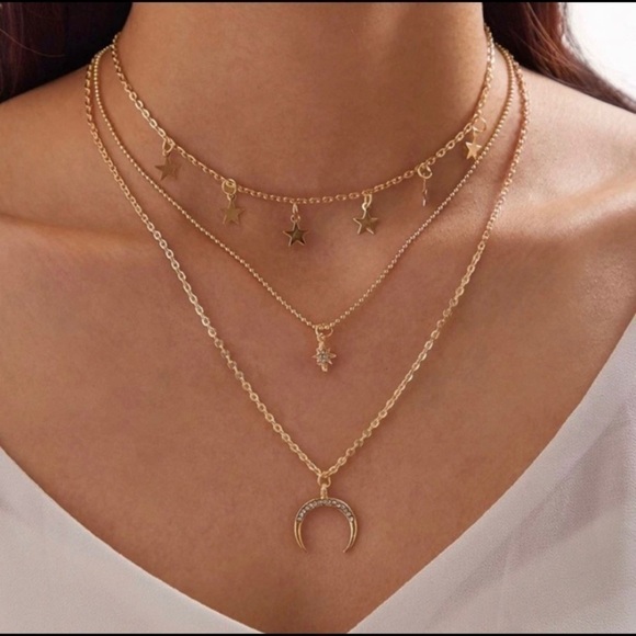 Gold Star & Moon Layered Necklace - Picture 1 of 3